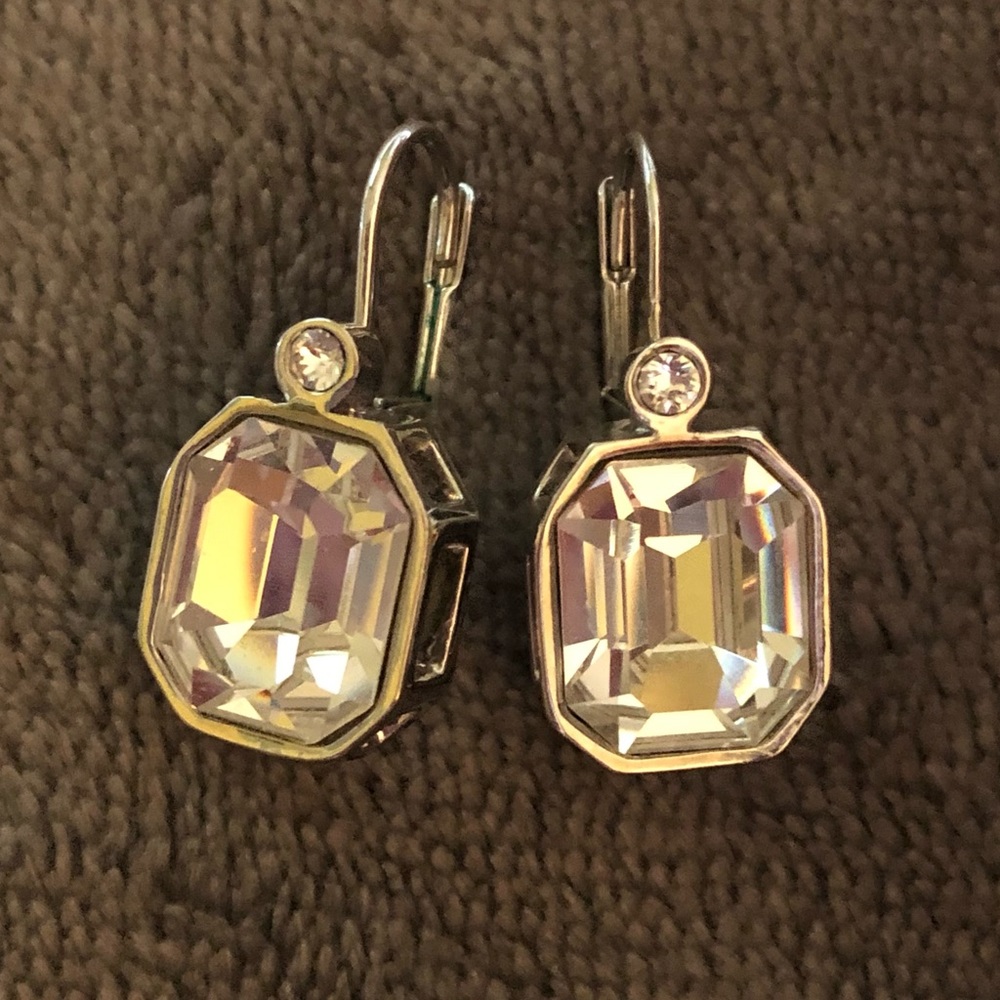 Touchstone Crystal earrings